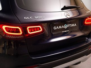 Mercedes Clase GLC 2.0 GLC 300 E 4MATIC AUTO 5P