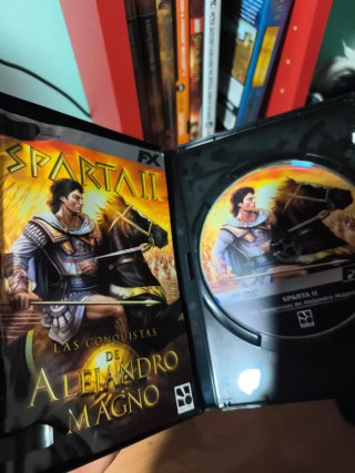 Vendo lote de juegos de PC en formato físico.