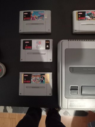 Super Nintendo Consola Gris + Juegos y Mandos
