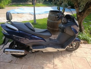 Suzuki burgman 125