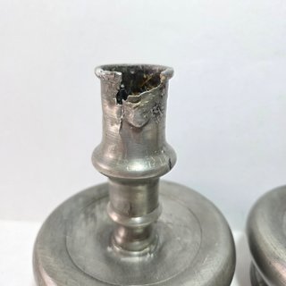 Coppia di Antichi Candelieri in peltro da tavolo