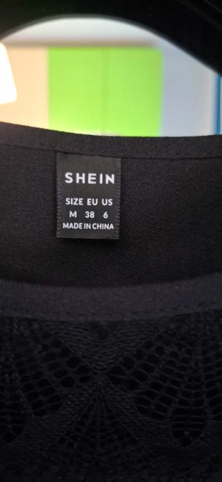 Camicetta SHEIN nera con pizzo