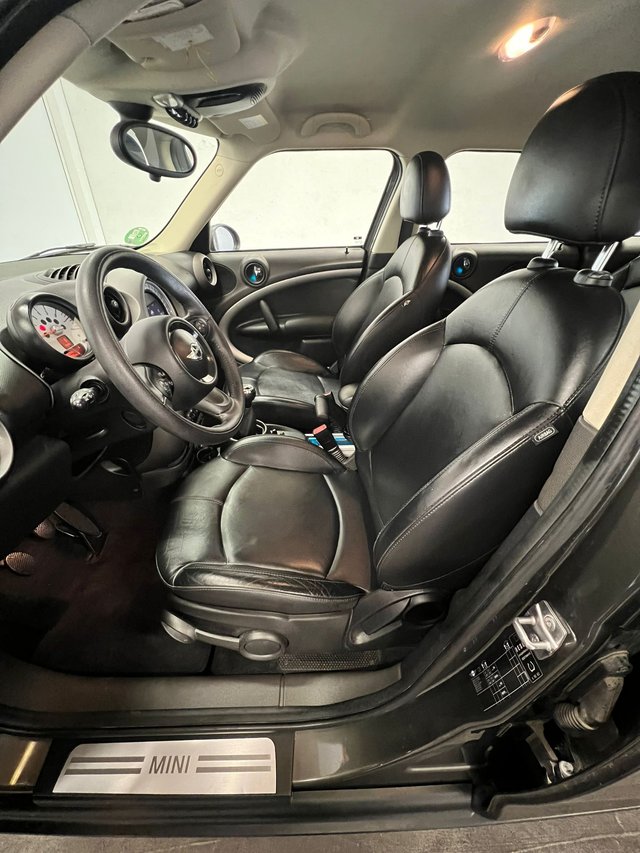 MINI Countryman Cooper 1.6