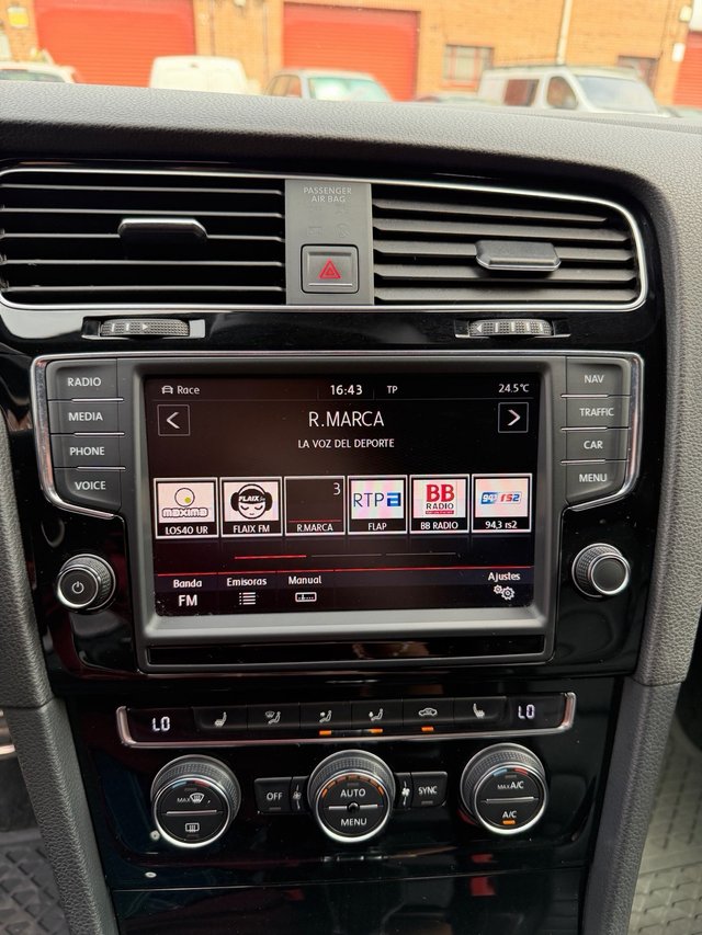 Volkswagen Golf 2014