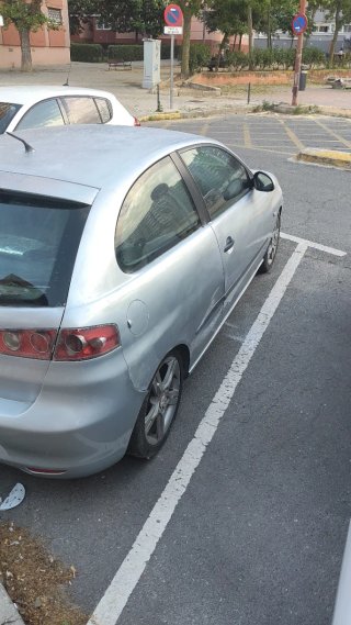 SEAT Ibiza 2004
