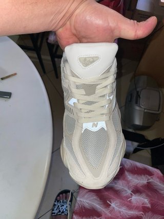 New Balance 9060 beige/bianco