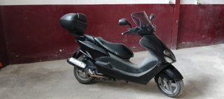 Yamaha YP125E Scooter 35.000 km 2004