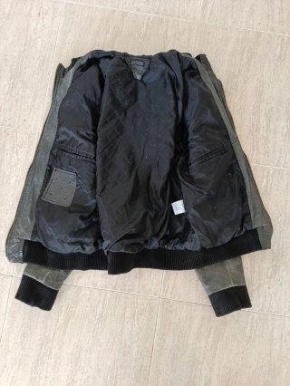Bomber cuero auténtico XL Medidas indicadas