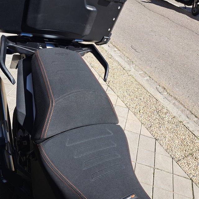 KTM 1290 SUPER ADVENTURE S 2024