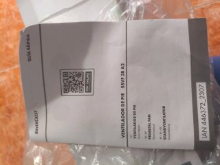 Lote 4 Ventiladores de pie