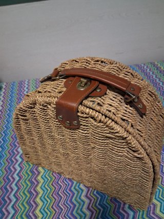 Cesta Mimbre y Cuero