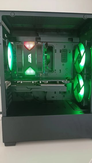 Ordenador Gaming 18 NUCLEOs + RX 6600