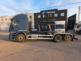 Camion Gancho Iveco Magirus 2017
