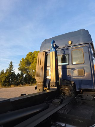 Camion Gancho Iveco Magirus 2017