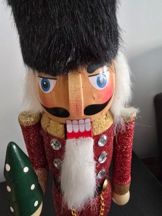 Cascanueces Navideño Soldado Rojo