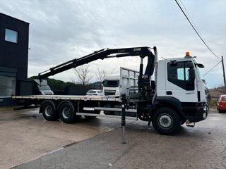 Camion grua Iveco Eurotrakker 360EEV 2013