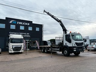 Camion grua Iveco Eurotrakker 360EEV 2013