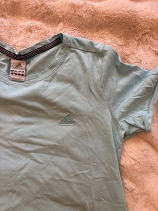 T-shirt Adidas azul tamanho M