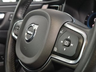 Volvo XC60 2.0 B4 G Core Auto