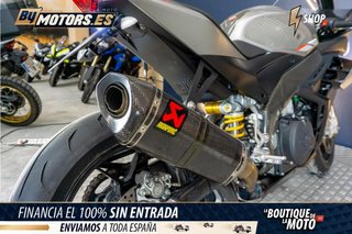 APRILIA RSV4 **POCOS KM**LINEA AKRAPOVIC**CARBONO**