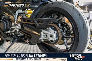 APRILIA RSV4 **POCOS KM**LINEA AKRAPOVIC**CARBONO**