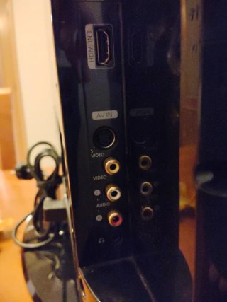 TV Samsung 32 80x58cm
