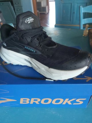 Brooks Cascadia 40 trekking scarpe nuove