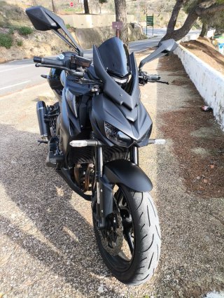 KAWASAKI Z1000 - BLACK EDITION - IMPECABLE