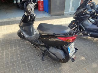 Yamaha Vity 125 Negra Scooter