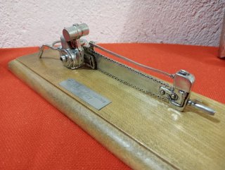 Modellino Stihl Baumfällmaschine A 1929