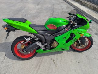 Kawasaki Ninja 636 2006 Verde