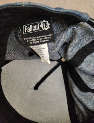 Cappello Fallout 76 Blu e Marrone