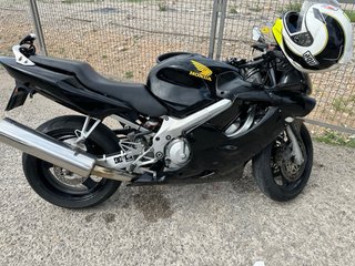 Honda CBR600F4 Sportbike Negra