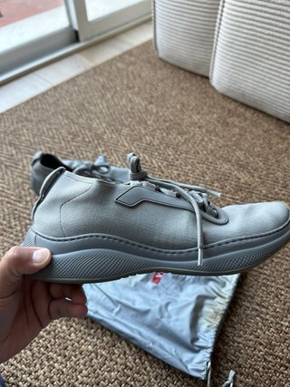 Zapatillas Prada Grises