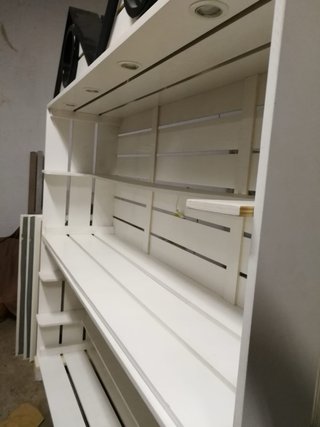 Mueble Escaparate Blanco y Negro