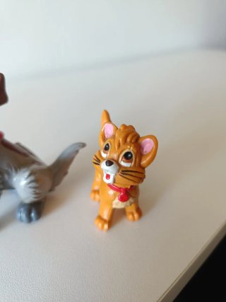 Oliver y Dodger Bully Germany Disney Vintage PVC