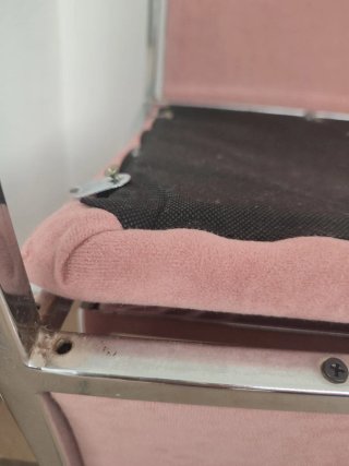 2 Sillas Terciopelo Rosa y Metal (a reparar)