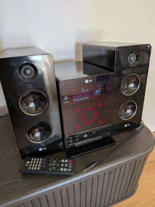 Minicadena LG