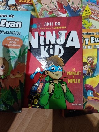 Lote libros youtubers y varios