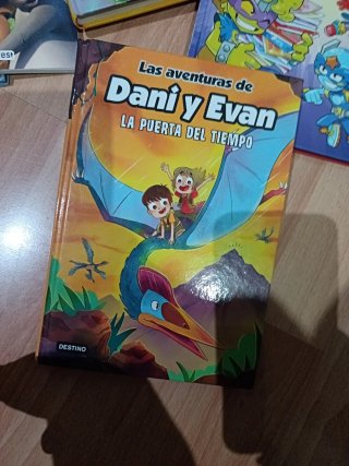 Lote libros youtubers y varios