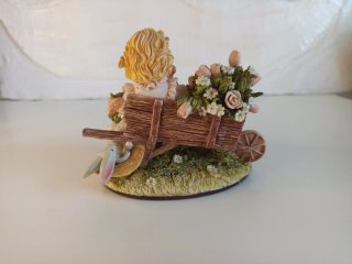 Statuina Laura's Attic Isn't This Pretty Enesco