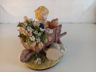 Statuina Laura's Attic Isn't This Pretty Enesco