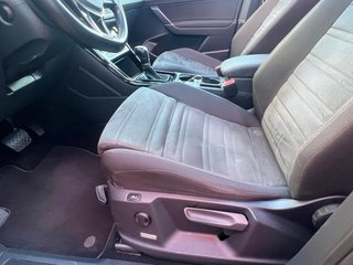 Touran R-Line 7 plazas DSG FULL EQUIP / IMPECABLE