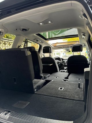 Touran R-Line 7 plazas DSG FULL EQUIP / IMPECABLE