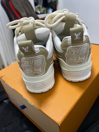 Zapatillas Louis Vuitton Beige y Blancas