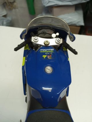 Maqueta Moto Honda Movistar 15