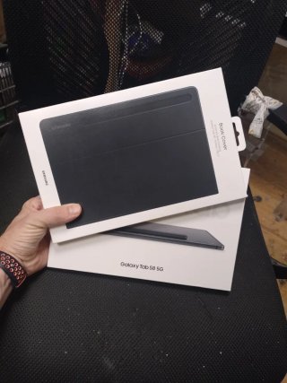 Samsung Tab S8 5G 256GB + Lápiz + Funda