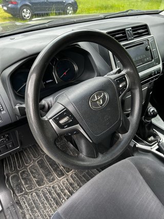 Toyota Land Cruiser 2.8 D4D VX 176CV