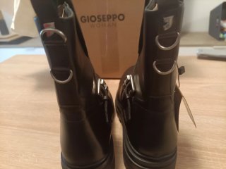 Botines Gioseppo Negros