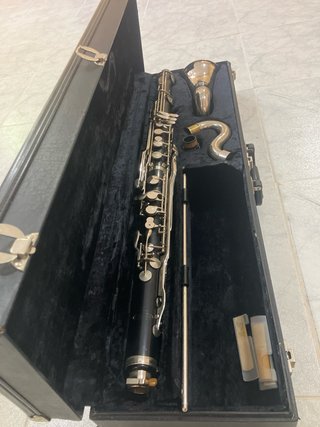 Clarinete Bajo Vito Resonite USA